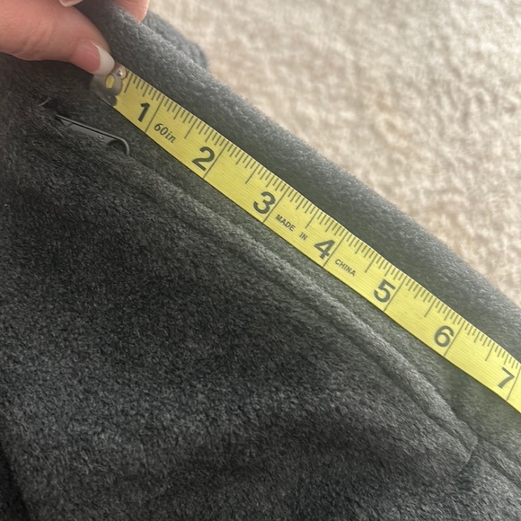 COLUMBIA🏔️Men’s FLEECE Gray VEST Size Medium - Picture 7 of 11